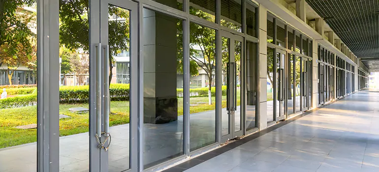 Professional Accordion Door Repair in Sainte-Marguerite, Quebec