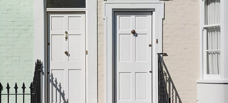 Mirror Closet Door Repair in Saint-Severe, Quebec