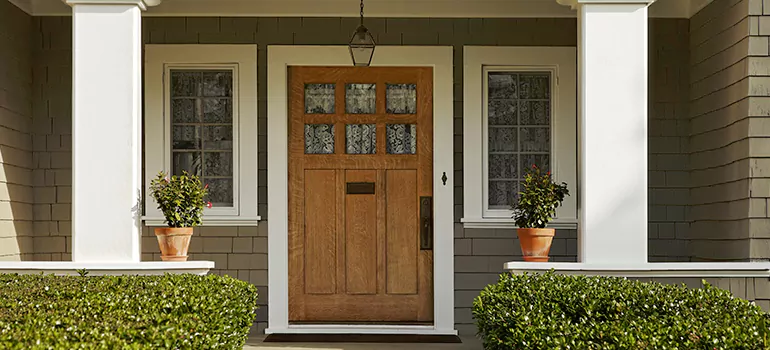 Bottom Door Sweep in Saint-Louis-de-France, Quebec