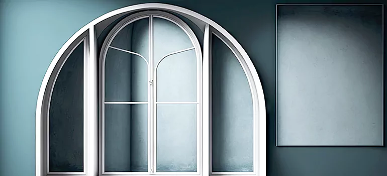 Quarter Arch Window Customization in Saint-Mathieu-du-Parc, Quebec