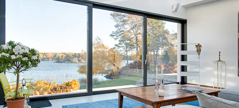 Aluminum Door Installation in Cap-de-la-Madeleine, QC