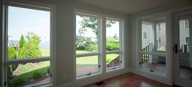 Double-hung Window Repair in Trois-Rivieres-Ouest, QC